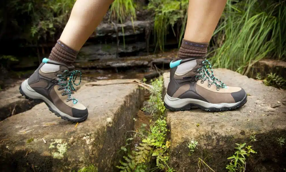 women's trekking shoes
